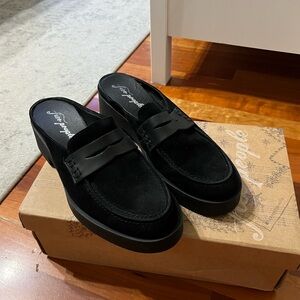 Like New Free People Leighton Loafer Slide in Black Suede Leather